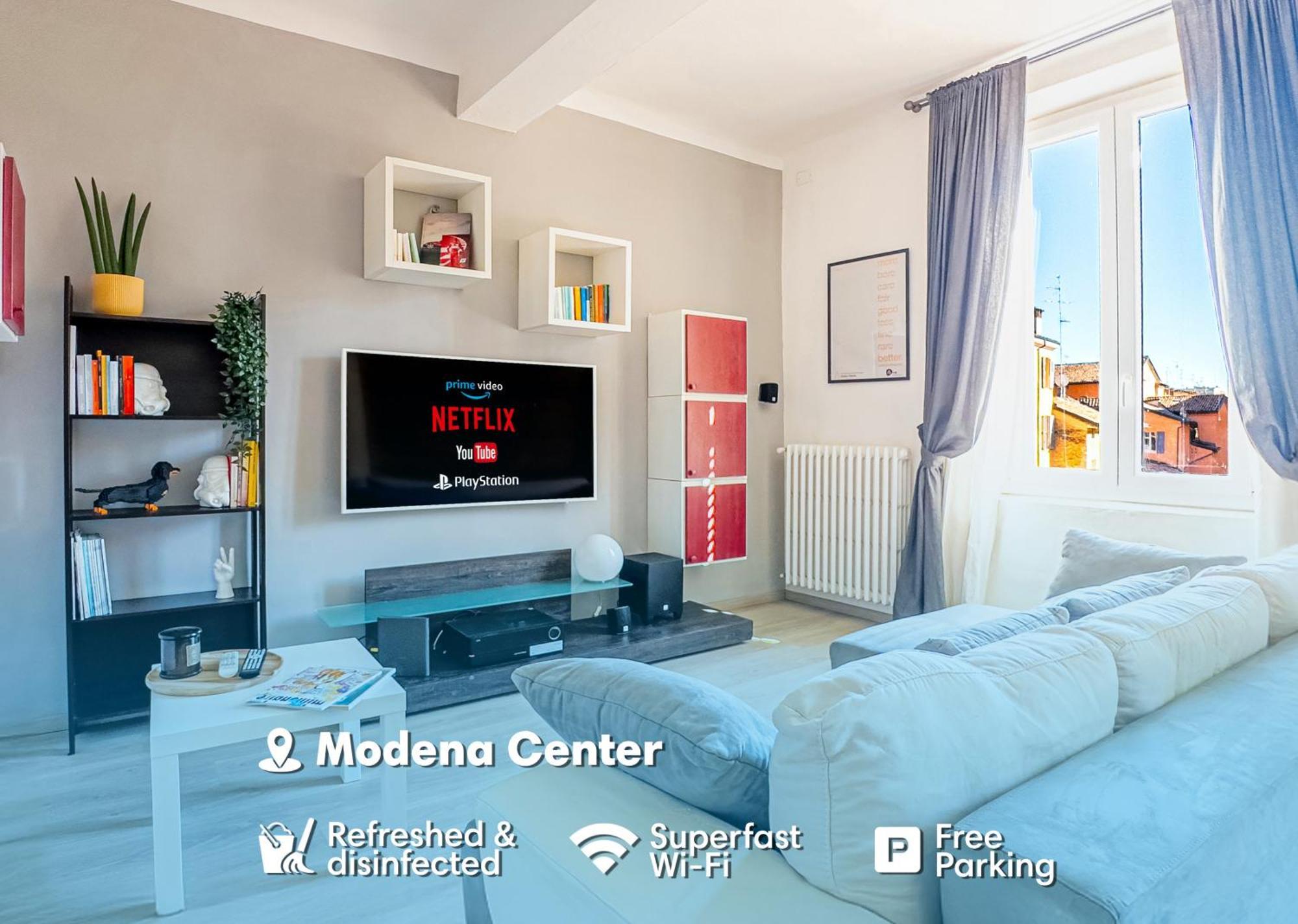 Luxury Apartment Next To The Francescana Модена Екстериор снимка